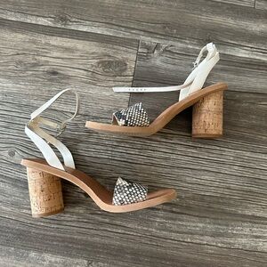 Dolce Vita Jali Sandal